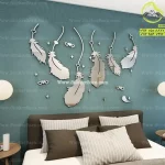 آینه دیواری نقره ای طرح آویز پر زینتی