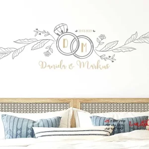 برچسب دیواری طرح دار با حلقه و اسم