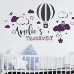 برچسب دیواری دنیای رویایی با نام و بادکنک هوای گرم