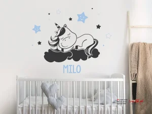 برچسب دیواری اسب تک شاخ خوابیده با اسم پسر