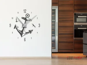 ساعت دیواری با برچسب لنگر